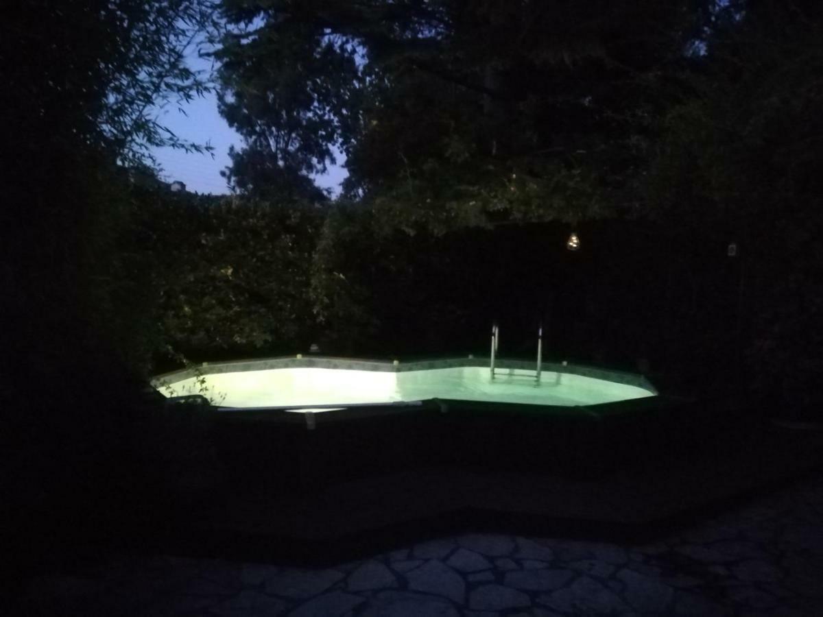 Grand Avec Piscine Apartment